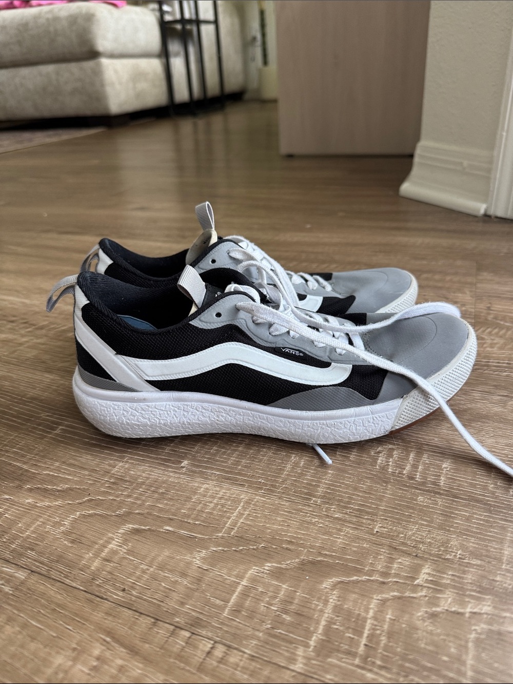 Vans UltraRange Sneakers